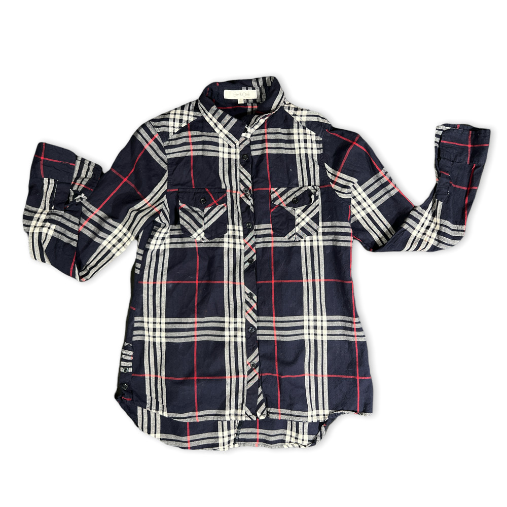 Eden and Olivia Women's Size Small Plaid Button Down Long Sleeve Shirt